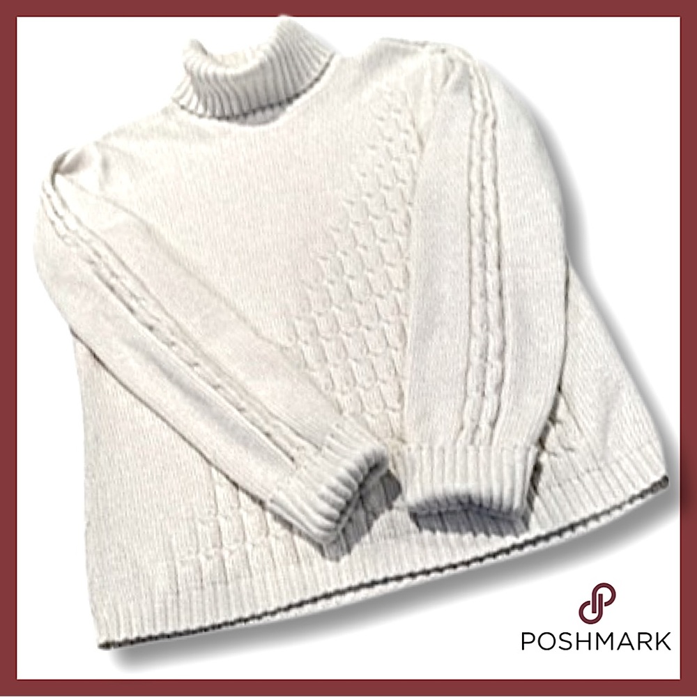 Liz Claiborne Light Ivory Turtleneck Sweater w/ Dainty Silver Stitching M Petite